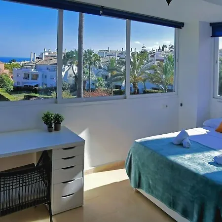 Peaceful Sea&mountain View House Apartmán